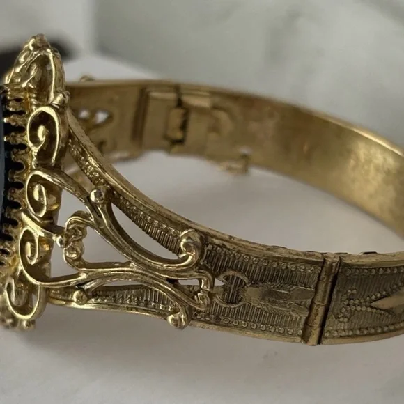 VTG Whiting & Davis Bracelet Gold Tone Amber Brown Intaglio Cameo Jewelry - Picture 11 of 14